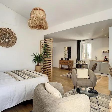 Le Papillon De Apartment *